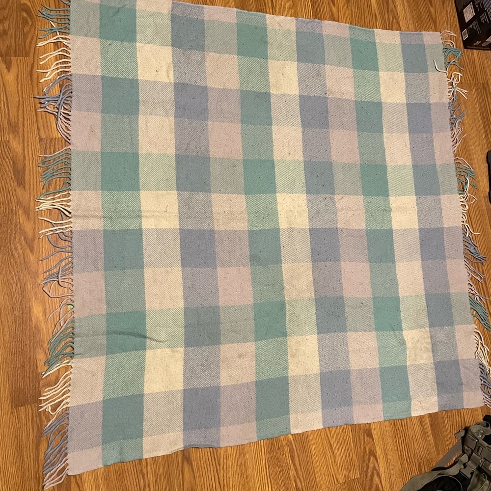 Source Unknown Blue and Green Plaid Throw Blanket